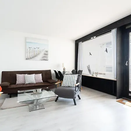 App 530 - Strandlage Apartment Sierksdorf
